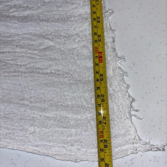 Chic White Wrap Scarf - Picture 2 of 6